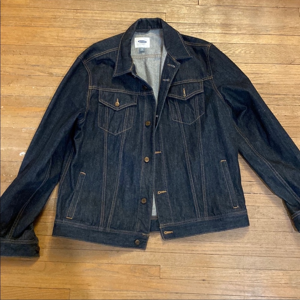 Reposh the jacket was too big for my boyfriend. Excellent condition
